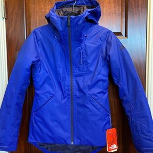 Brand New Women’s XS Northface Clementine Triclimate Ski/ Snow Jacket